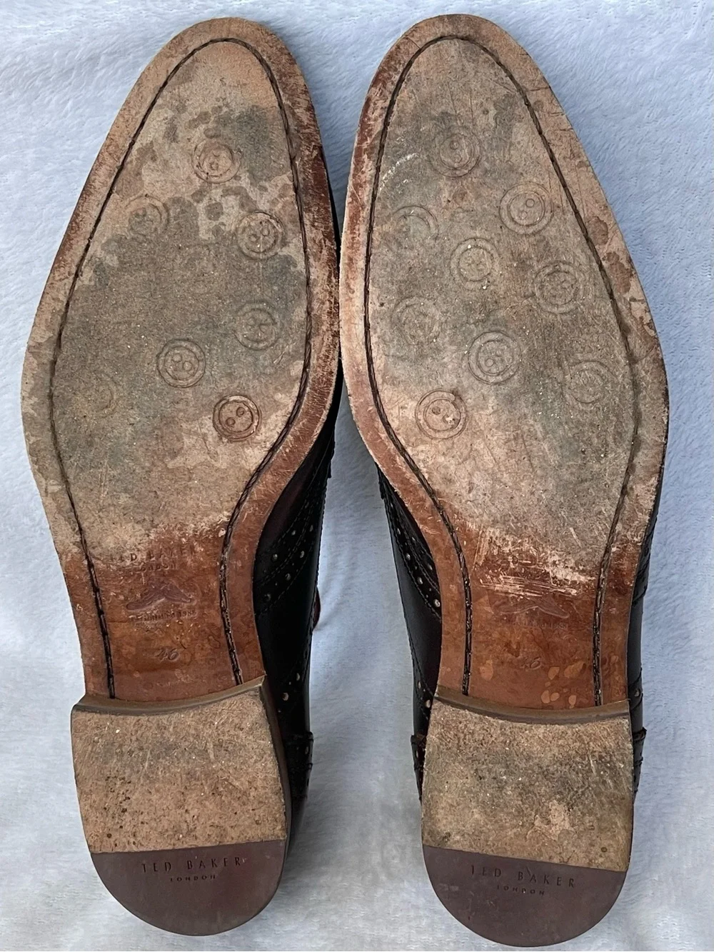 Ted Baker Gryene Derby Brown Wingtip Dress Shoes Business Classic Preppy Office